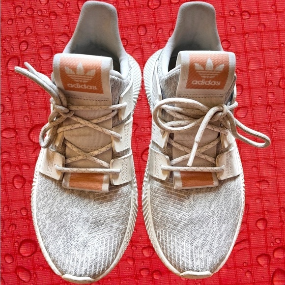 adidas Shoes - Adidas sneakers size 7.5